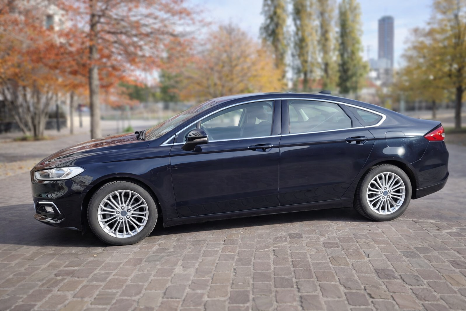 Voiture VTC Rachel - Berline premium Île-de-France